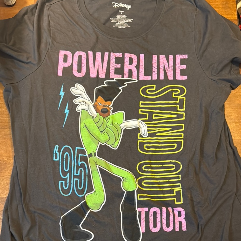 Great condition size 3 women’s “Disneys Powerline tour T-shirt”